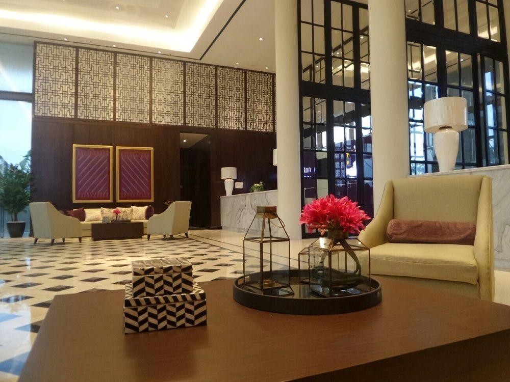 Premier Place Surabaya Airport Сідоарджо Екстер'єр фото