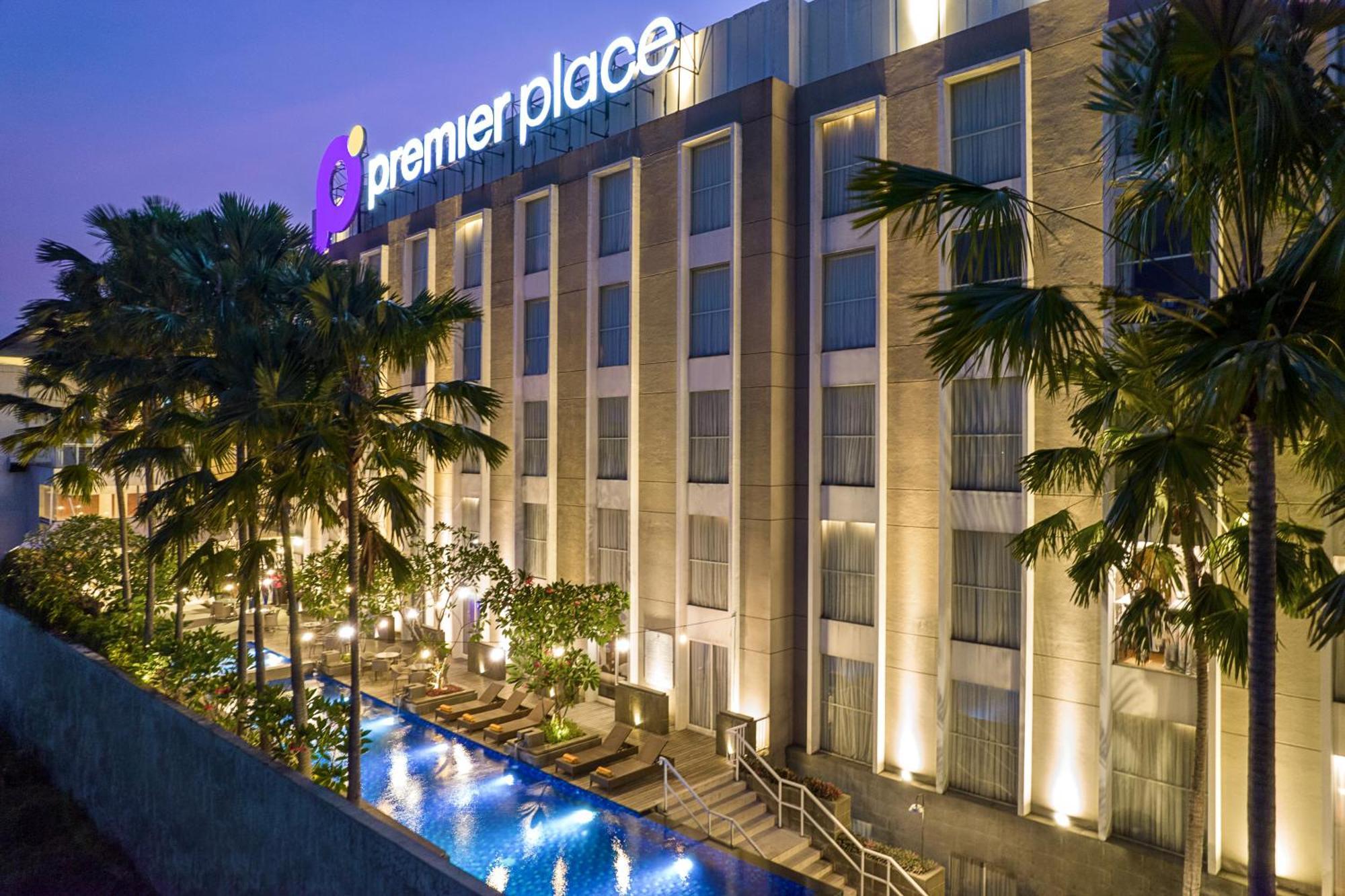 Premier Place Surabaya Airport Сідоарджо Екстер'єр фото